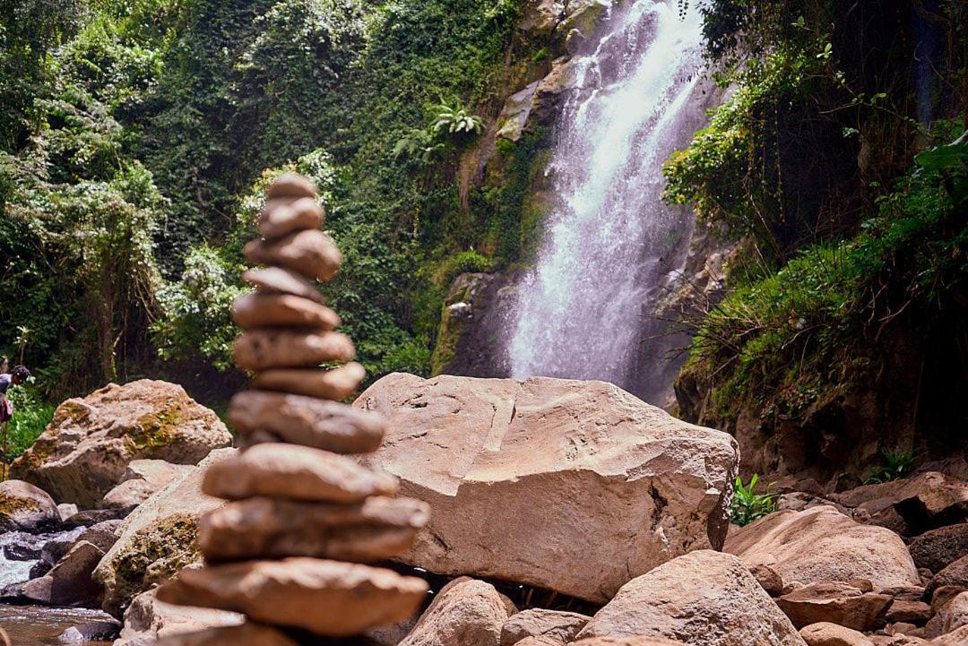 Готель Kilimanjaro Foothills Getaway Моші Екстер'єр фото